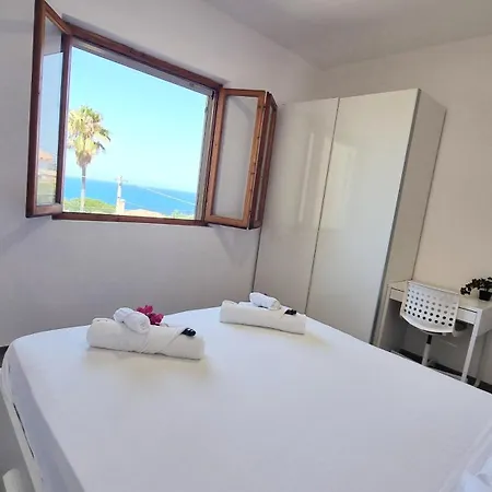 בית נופש Caelia - Casa Con 3 Matrimoniali Con Bagni Interni ס'ארקיטו קוליירי