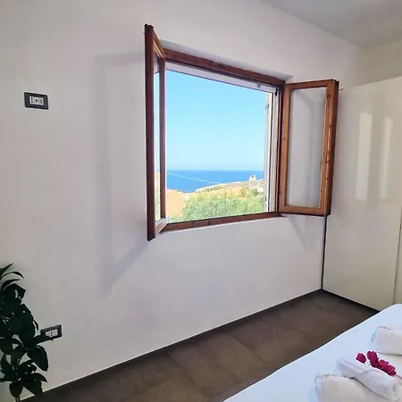 Caelia - Casa Con 3 Matrimoniali Con Bagni Interni בית נופש *