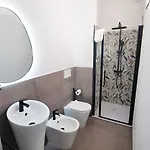 Caelia - Casa Con 3 Matrimoniali Con Bagni Interni S'archittu Cuglieri