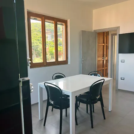 Caelia - Casa Con 3 Matrimoniali Con Bagni Interni Prázdninový dům S'archittu Cuglieri