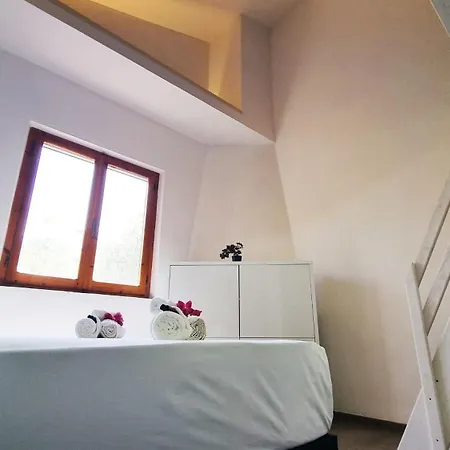 Semesterbostad Caelia - Casa Con 3 Matrimoniali Con Bagni Interni S'archittu Cuglieri