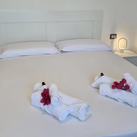 Caelia - Casa Con 3 Matrimoniali Con Bagni Interni S'archittu Cuglieri