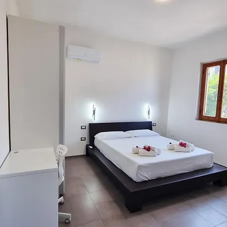 Prázdninový dům Caelia - Casa Con 3 Matrimoniali Con Bagni Interni S'archittu Cuglieri