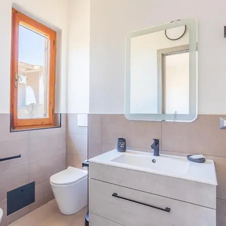 Caelia - Casa Con 3 Matrimoniali Con Bagni Interni *
