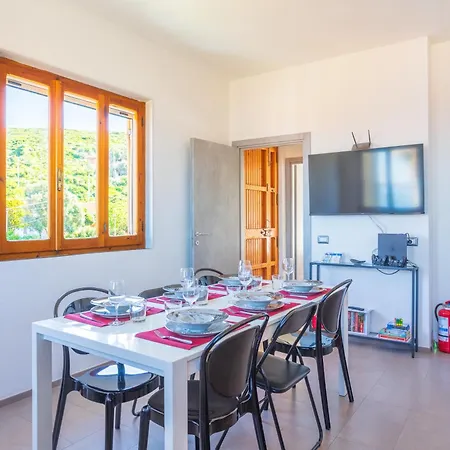 Semesterbostad Caelia - Casa Con 3 Matrimoniali Con Bagni Interni